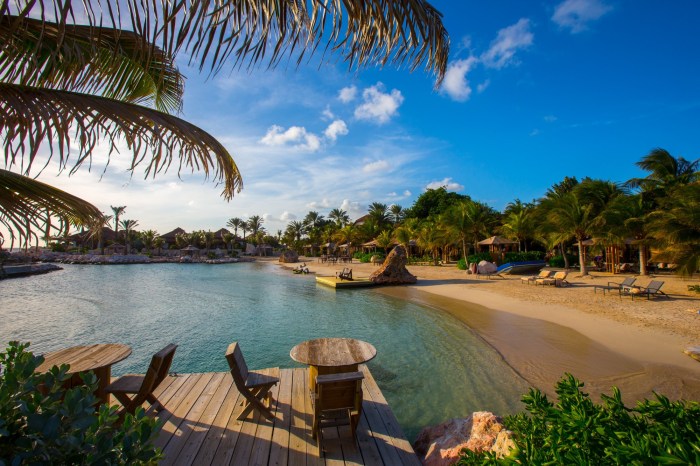 Island luxury caribbean private resort hideaways three beach experience isla curaçao